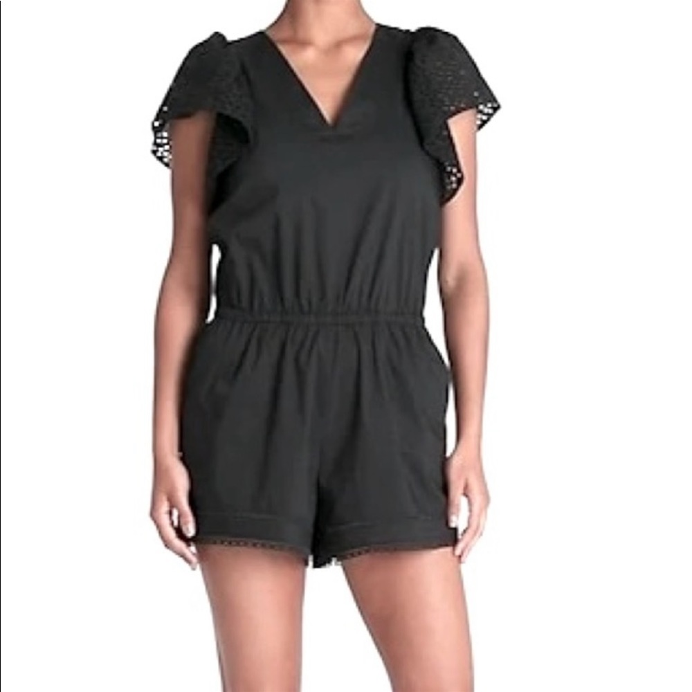NWT Banana Republic Flutter Sleeve Romper size 0 with pockets